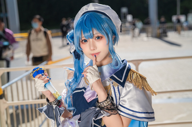 【コスプレ】ホロライブ・すいちゃんは「EXPO」でも可愛いかった!煌めく衣装に躍動感溢れるポージングが魅力的【写真8枚】 画像