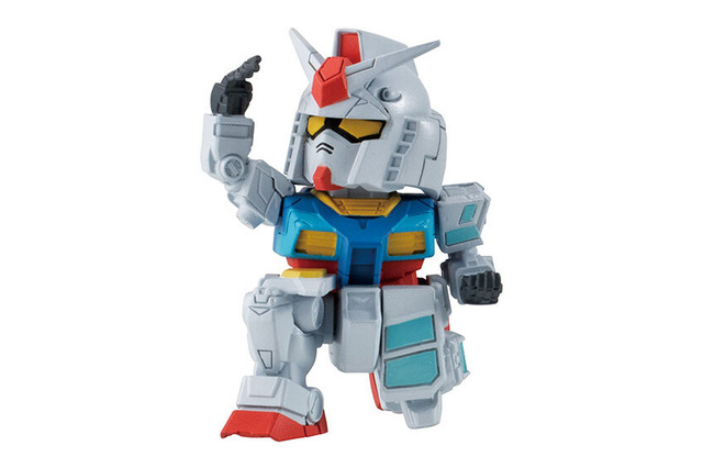 並べると可愛い!大阪・関西万博「RX-78F00/E ガンダム」と「ハロ」がデフォルメフィギュアで展開 画像