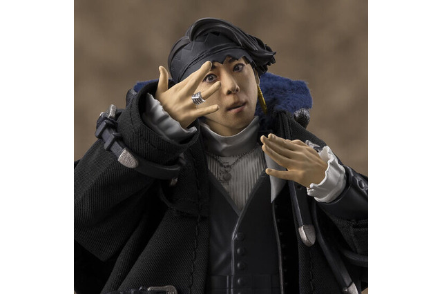 映画「岸辺露伴は動かない 懺悔室」より「岸辺露伴」がアクションフィギュア化!“ヘブンズ・ドアー”ポーズも再現可能、高橋一生さんも「唸っちゃうぐらい僕」 画像