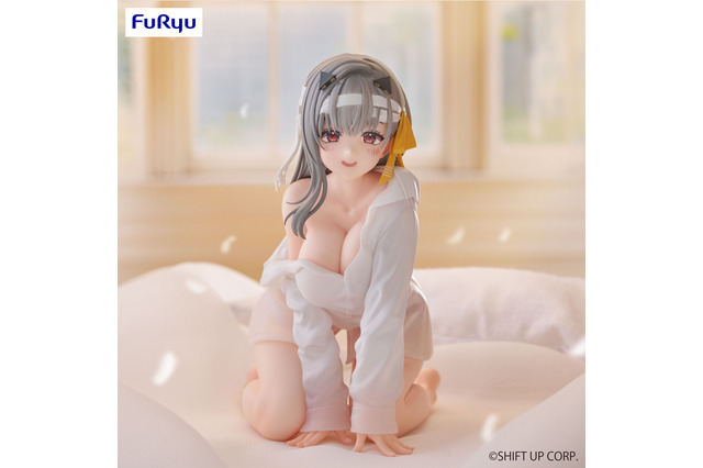 シャツの透け感&大胆なポーズの破壊力…!『勝利の女神:NIKKE』より「モダニア」ぬーどるストッパーフィギュアがプライズとして順次展開 画像