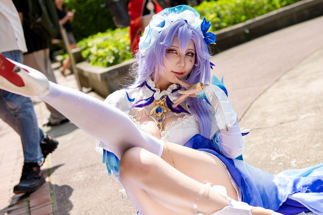【コスプレ】鳴潮・エヴァ・甲鉄城のカバネリなど、スタイル良すぎ！キレキレキレなポージングで魅せる台湾美女まとめ【写真33枚】 画像