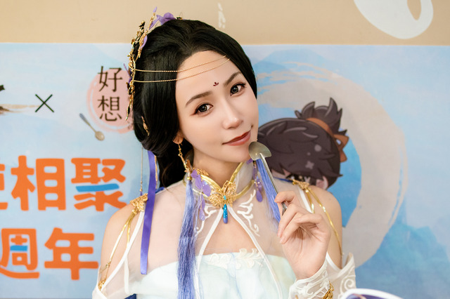 【コスプレ】中華美女店長の透明感ハンパない!MMORPG『逆水寒』コラボカフェで食べる台湾式かき氷が美味すぎ【写真27枚】 画像
