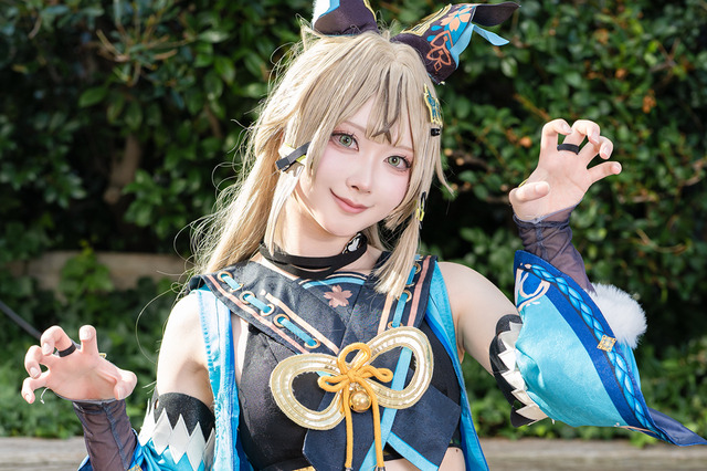 【コスプレ】へそ出し×美脚が魅せる健康的な美！『原神』綺良々の笑顔が最高に元気になれる【写真10枚】 画像