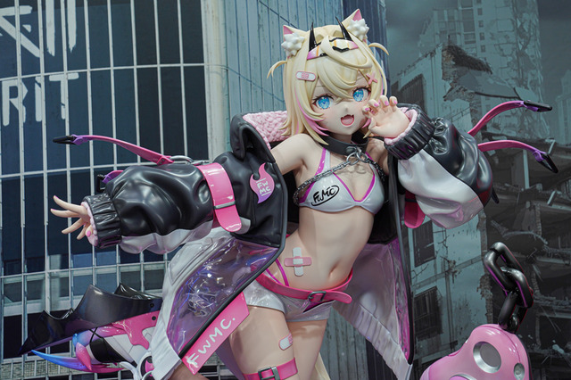 ホロライブ・フワモコやゲーマーズ等身大フィギュアの可愛さが無限大！「ミクxガンダムW」コラボなど「ワンフェス」を電脳アイドルが彩る【WF2025夏】 画像