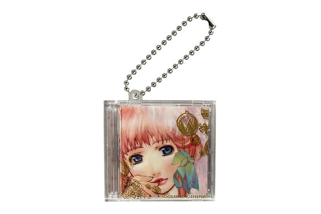 アニメ「マクロスF」星間飛行、ライオンなど音楽CDがガシャポン化―ジャケット内面まで再現、二次元コード付きで実際に聴けちゃう 画像