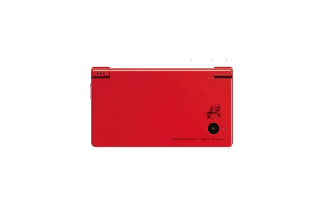 英国任天堂、スーパーマリオ25周年WiiとDSi LLを発売 ― 『New スーパーマリオ』などをバンドル 画像