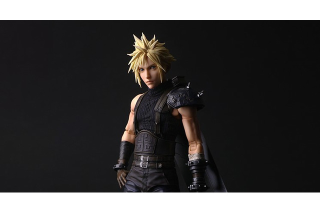 『FF7 リバース』より「クラウド・ストライフ」新作アクションフィギュアが予約受付中!バスターソードや“黒マテリア”でさまざまなシーンを再現 画像