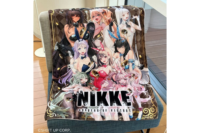 やわらかバニーがいっぱい！『勝利の女神：NIKKE』の「バニーガール衣装ブランケット」が素敵―“うさ耳と尻尾”が並ぶ裏面にも注目 画像