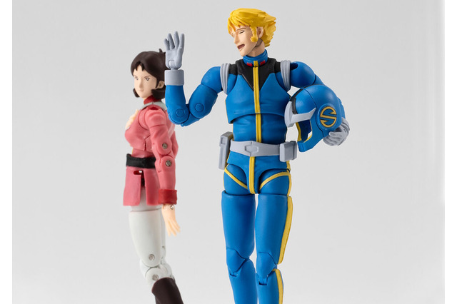 「ガンダム」スレッガー、ミライがリアルな可動フィギュアに！“ハンバーガーを食べるシーン”も再現 画像