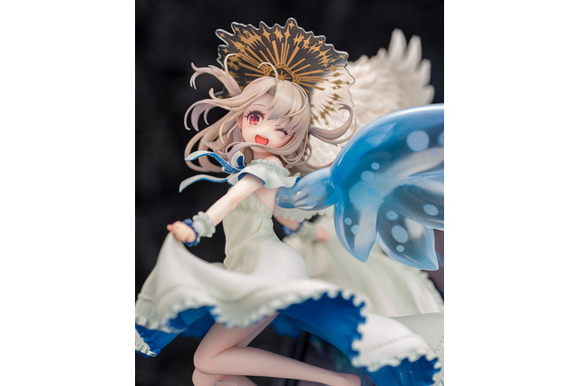 写真立てから飛び出したイリヤの素肌がチラ見せ！「プリズマ☆イリヤ」シリーズ15周年記念イラストが立体化 画像