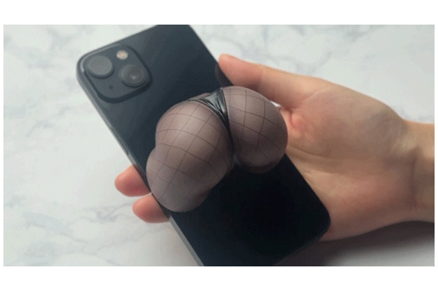 『アズレン』8周年で衝撃グッズ「揺れ尻」「揺れ胸」を発表―スマホに貼り付けてぷるぷる揺れる、Yostar曰く「なんの実用性もない」 画像