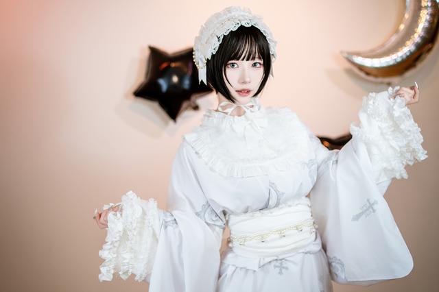 【コスプレ】純白の着物＆漆黒ミニワンピース姿が激カワすぎた！今をときめく人気コスプレイヤー「月海つくね」の生誕祭に密着【写真27枚】 画像