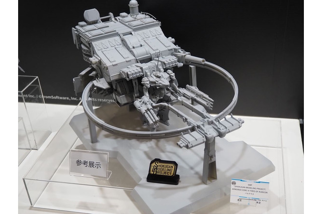 『アーマード・コア6』序盤の大ボス「バルテウス」が立体化!印象的な“全周囲ミサイルランチャー”も目を引く再現度 画像