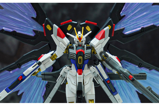 「HG ストフリ弐式」に「サンドロック改」、ガンダム45周年の「初音ミク×ダブルオーガンダム」フィギュアまで新作目白押し!【イベントレポート】 画像