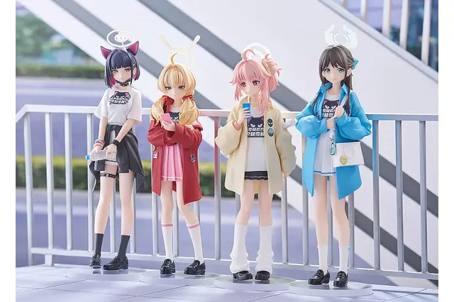4人揃えて飾りたい！『ブルアカ』バンドイベントKVを元にした「ナツ」「 ヨシミ」が、お手頃価格のPOP UP PARADEで立体化 画像