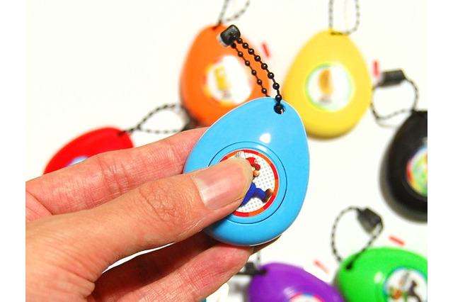 ゲームでお馴染みの音が鳴る！「サウンドロップコンパクト NewスーパーマリオブラザーズWii」・・・週刊マリオグッズコレクション第115回 画像