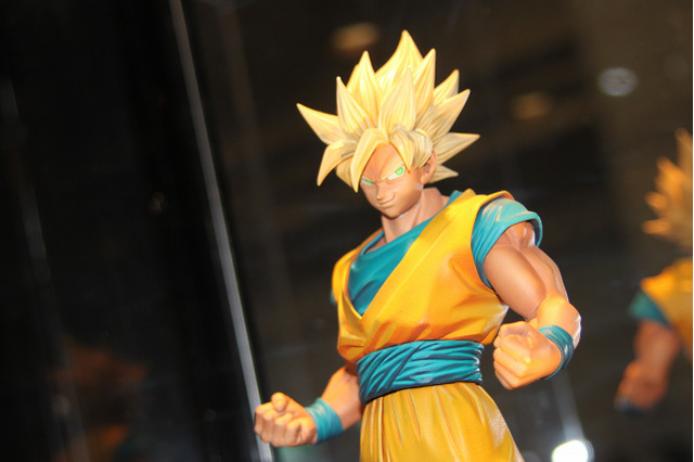 【ジャンプフェスタ2013】悟空がかっこよすぎる・・・。フィギュアの展示もゲームに負けない盛り上がり 画像