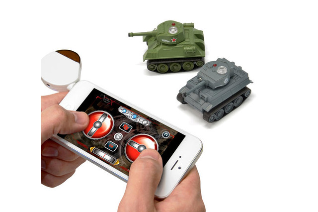 iPhone/iPadでラジコン戦車を操縦 画像