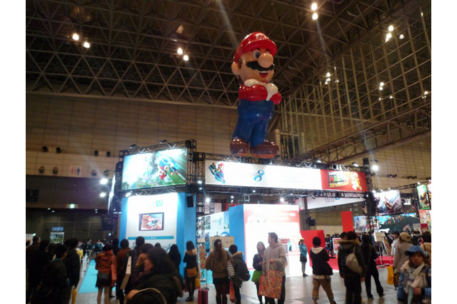 【ジャンプフェスタ2014】日本で一番最初に遊べた『マリオカート8』は大人気！任天堂ブースはマリオ一色 画像