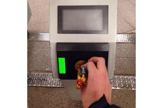 サムスのamiiboでモスクワ地下鉄改札が通れた？ 海外ネットユーザーの間で飛び交う噂の真相は… 画像