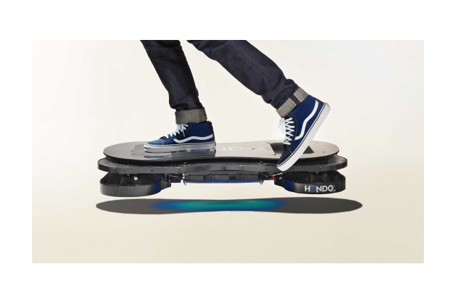 空飛ぶスケボーの国内販売決定・価格130万円、アニメ「艦これ」OPにAKINO・EDに西沢幸奏、来年1月のthe Bestラインナップ『ラスト・オブ・アス』など5作品、など…昨日のまとめ(12/5) 画像