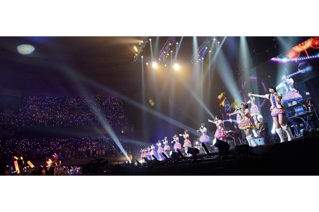 「アイマス シンデレラガールズ」LIVEを360度楽しめるHMDがAnimeJapan 2015に出展 画像
