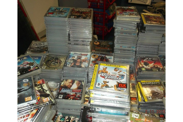 お店まるごと購入？海外ゲーマーが1万5000本のゲームをオークションで落札 画像