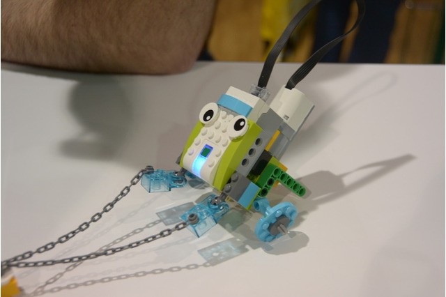 レゴの学校向け教育ロボットキット「WeDo 2.0」とは 画像