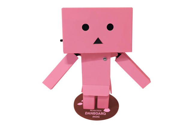 ダンボーグッズが必ず当たる「ダンボーくじ【桜】」発売決定、ミニフィギュアやランチョンマットなど 画像