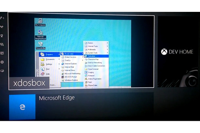 海外プログラマー、Xbox OneでWindows 95の起動させる 画像