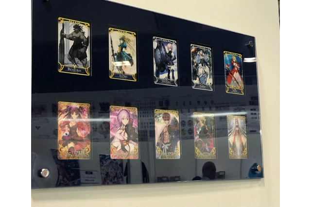 【京まふ2017】アーケード版『Fate/Grand Order Arcade』の筐体で使用する実物のカードも展示 画像