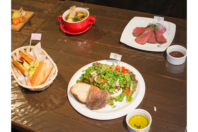 『アナザーエデン』コラボカフェが秋葉原で開催！ゲームに登場した料理を味わって来た 画像