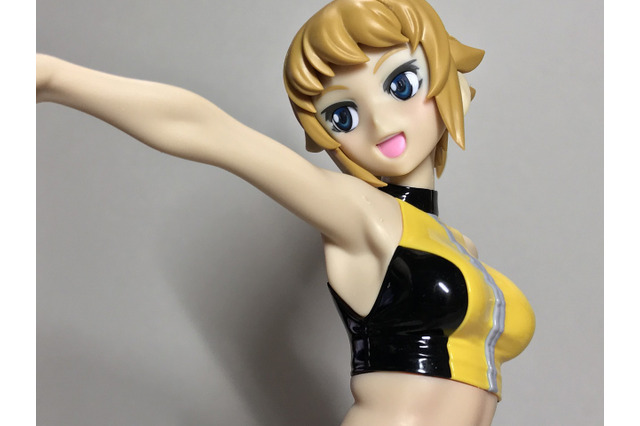 またバンダイがやってくれた!「Figure-riseLABO ホシノ・フミナ」はプラモなのかフィギュアなのか? 画像