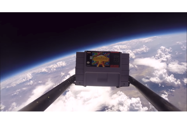 海外の高校生グループが『MOTHER2』SFC版カセットを成層圏に発射ー少年の夢を乗せて… 画像