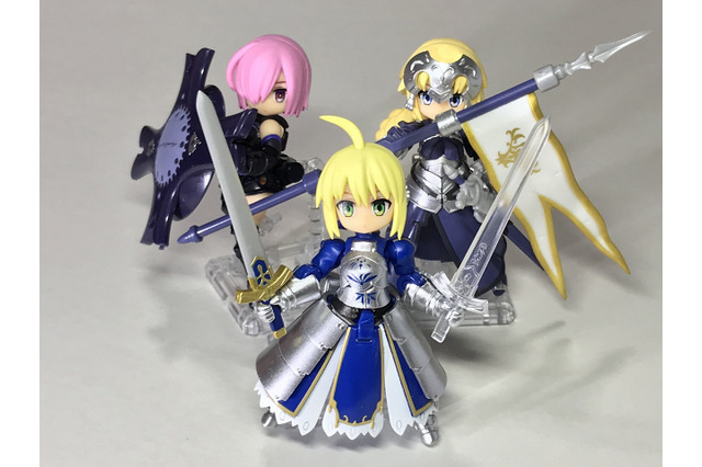 「D-Phone カルデア」シリーズ発売!『FGO』と設定レベルで本格コラボした「デスクトップアーミー」に迫る【特集】 画像
