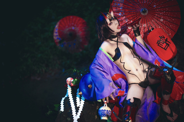 「もっとちこう寄ります?」『FGO』酒呑童子を“現界させた”中国コスプレイヤーw百合欧皇子wインタビュー 画像