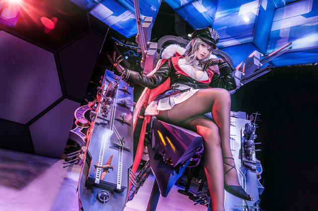【コスプレ】ああ…なんて甘美な!『アズレン』中国公式レイヤー・natsume“劇場”の幕開けだ【写真20枚】 画像