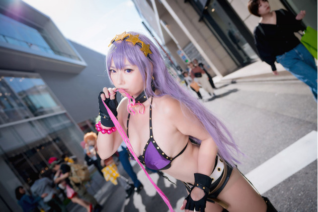 【コスプレ】魅惑の水着BBにメイド酒呑童子まで!「ホココス2019」FGO美女レイヤーまとめ【写真100枚】 画像