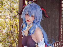 【コスプレ】『原神』甘雨から『FGO』楊貴妃まで!中国人気レイヤー・千夜未来の気品ある透明感が尊い【写真21枚】 画像