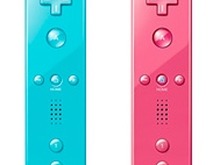 任天堂、Wiiリモコンの新色に「アオ」「ピンク」を追加 画像