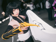 【コスプレ】『BLEACH』砕蜂、雀蜂を装備したダイナミックなポーズを披露！人気レイヤー・東雲氷【写真8枚】 画像