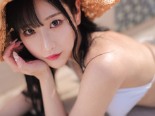 グラビアからコスプレまで大活躍！抜群のプロポーションと美貌を持つ花宮いのりの魅力は前髪にあり？ 画像