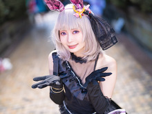 【コスプレ】『ウマ娘』カレンチャン「お兄ちゃん、抱き枕になる？」注目レイヤー・・御月みさこ【写真7枚】 画像