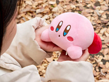 『星のカービィ』寒い日に備えたい!小さくて可愛い「カービィ」のあったかぬいぐるみが持ち運びに便利ープレバンにて予約受付中 画像