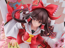 はにかんだ表情、少女感あふれる姿が可愛い!『東方Project』より「博麗霊夢」が藤ちょこ氏のイラストをもとに立体化 画像