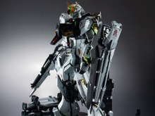 お値段11万円!圧倒的存在感を放つ、最上級ロボットブランド「解体匠機 RX-93 νガンダム」再販受付が本日4日16時スタート 画像