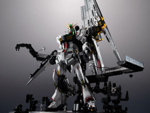 再販で話題沸騰の「解体匠機 RX-93 νガンダム」、オプションパーツ「フィン・ファンネル」も再販決定！“セット商品”も登場か 画像