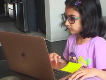 わずか6歳の少女が「世界最年少のビデオゲーム開発者」としてギネス認定―幼稚園に通いながら小3レベルの算数をYouTubeで学ぶ 画像