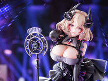 ふくよかな胸部装甲にフリフリの衣装が魅惑的!『アズレン』より、鉄血KAN-SEN「ローン」がアイドル衣装のμ兵装で立体化 画像