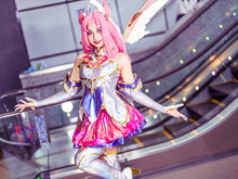 【コスプレ】マレーシア美女レイヤーがえげつないクオリティー!『LoL』カイ=サが東南アジアに降臨!?【写真7枚】 画像